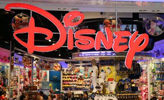 photo 1Disney-Store_zpsc2b3eca2.jpg