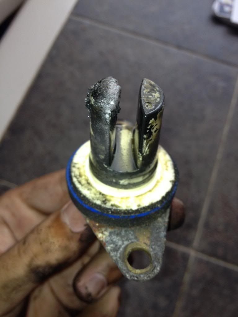 E36 Speed Sensor Cleaning!