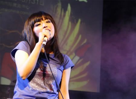 20101006-Kelly Cha2