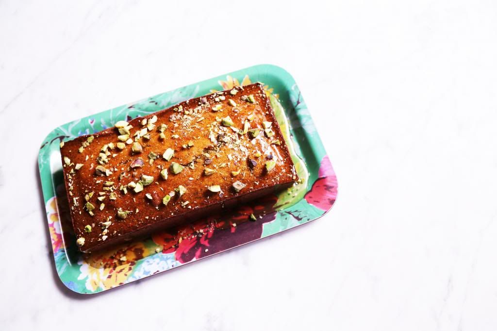 pistachio-loaf-gluten-free.jpg