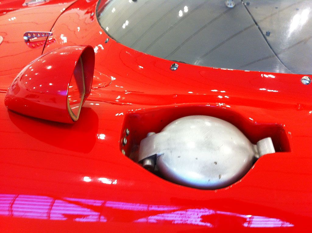Ferrari-330P-Reservoir-Ferrarista.jpg