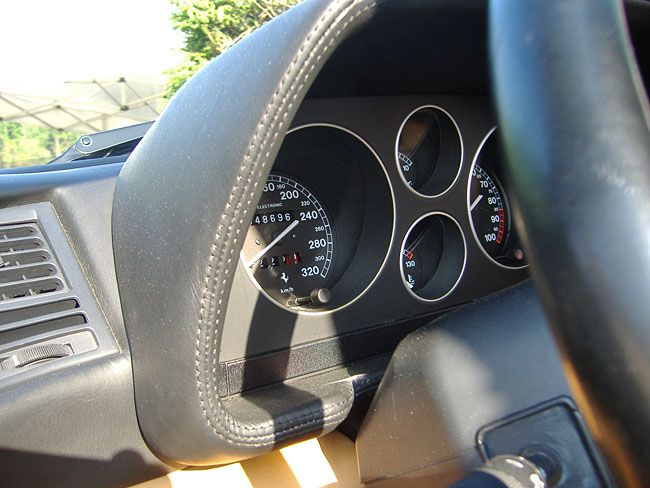 Ferrari-F355-compteurs.jpg