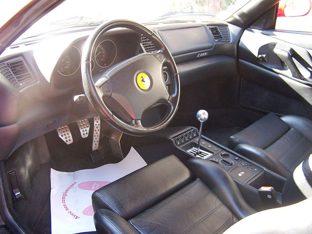 Ferrari-F355-interieur-Ferrarista.jpg