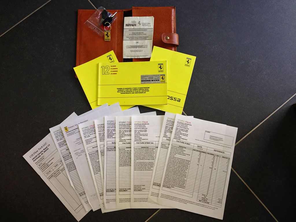 Ferrari-Testarossa-documents-achat-vente
