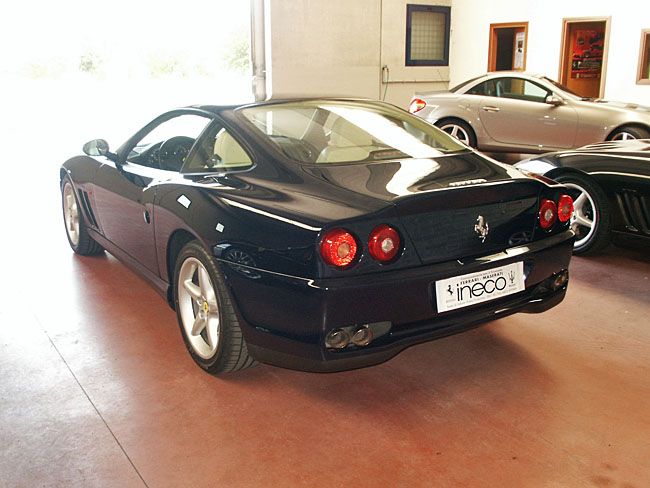 vente-Ferrari-550-Maranello.jpg