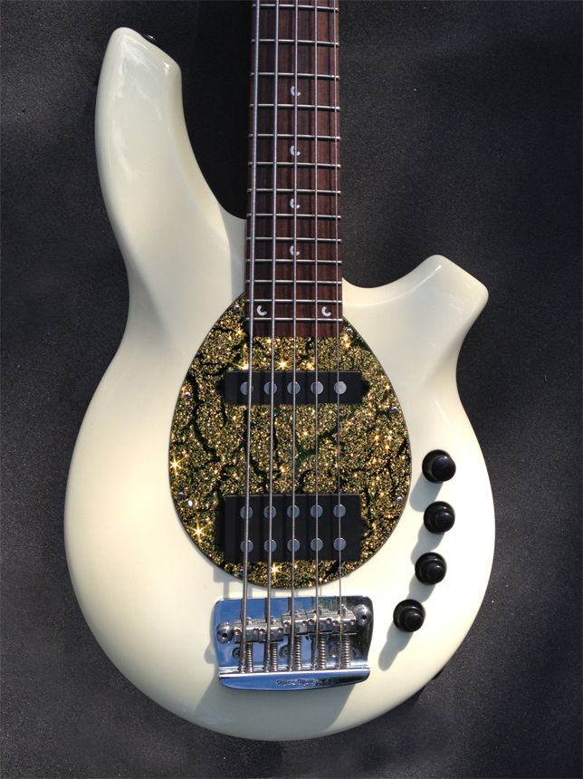 MusicManBongo5SHwithBlackCrackleGoldSparklePickguard.jpg
