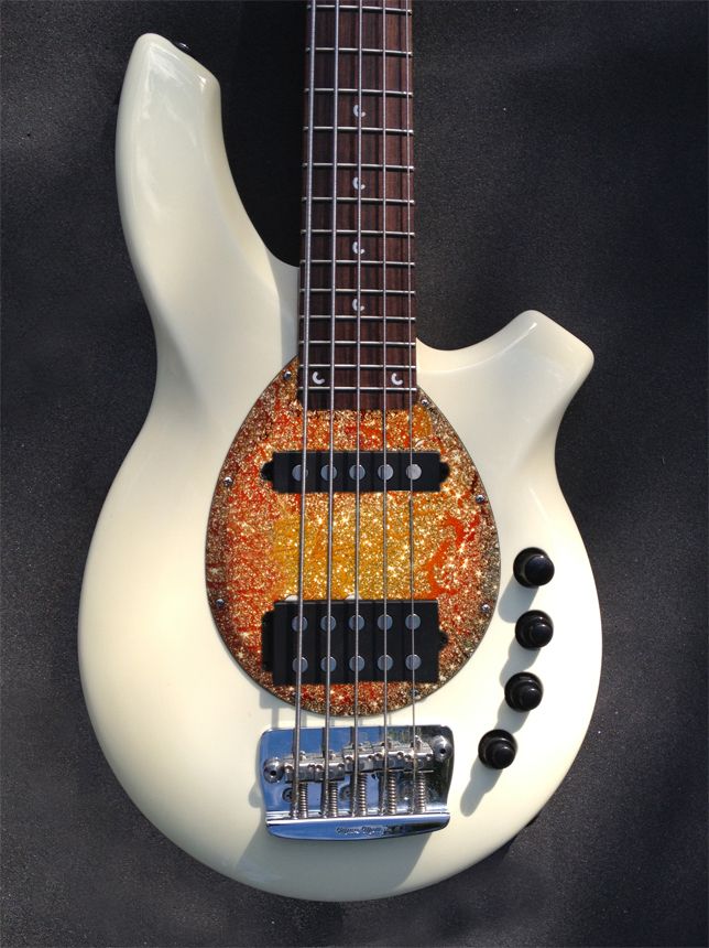 MusicManBongo5SHwithFireBurstGoldCrackleSparklePickguard.jpg