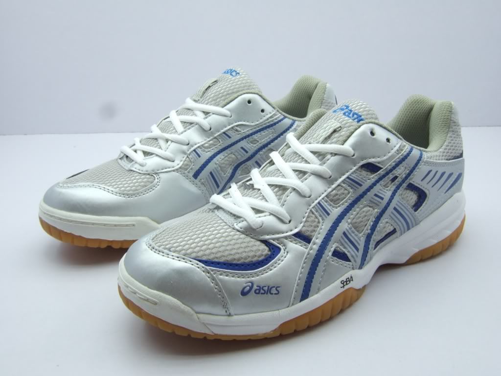 kasut badminton maxx