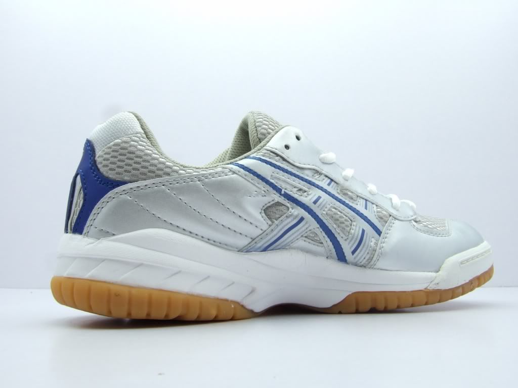 kasut badminton maxx